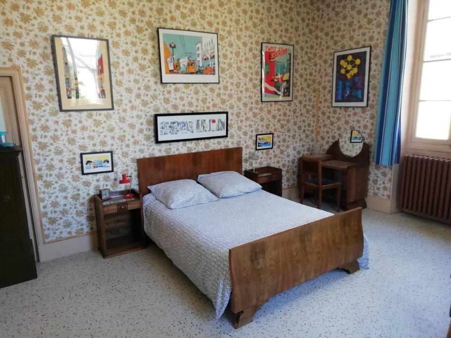 Ancien Presbytere Au Coeur Du Village Mauvezin  Экстерьер фото